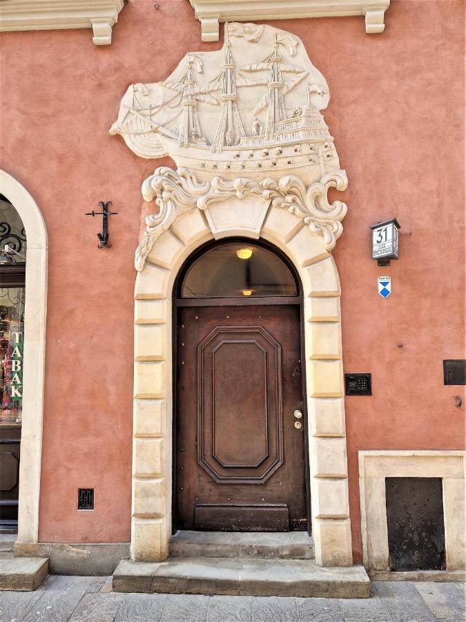 J&W Apartments Swietojanska Rooms Warschau Exterior foto