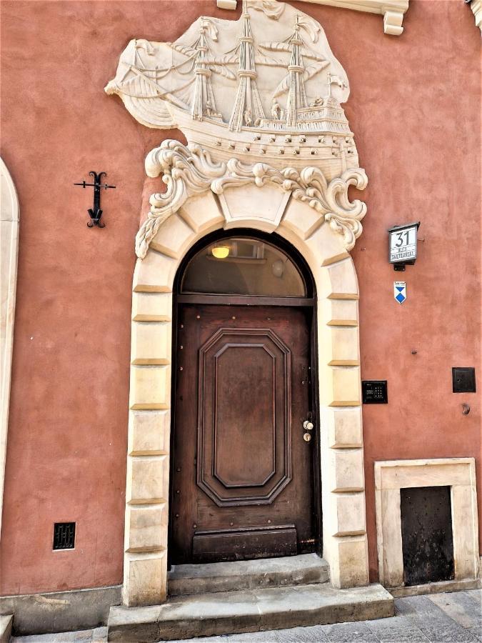 J&W Apartments Swietojanska Rooms Warschau Exterior foto